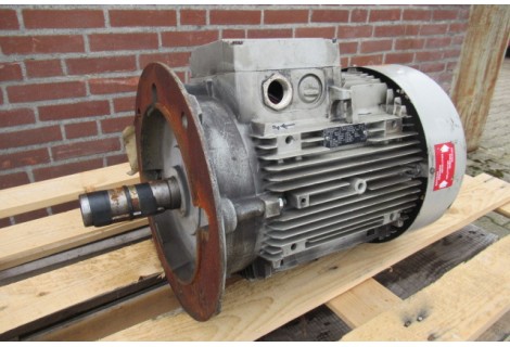 11 KW 2900 RPM As 42 mm B3, Used.